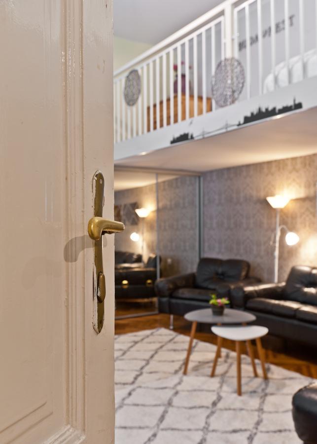 Capital Center Apartments Uelloi Budapest Bagian luar foto